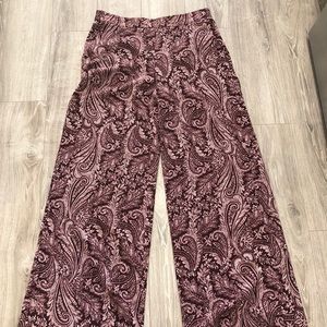 New York & Co Extra Flares Pants Size M